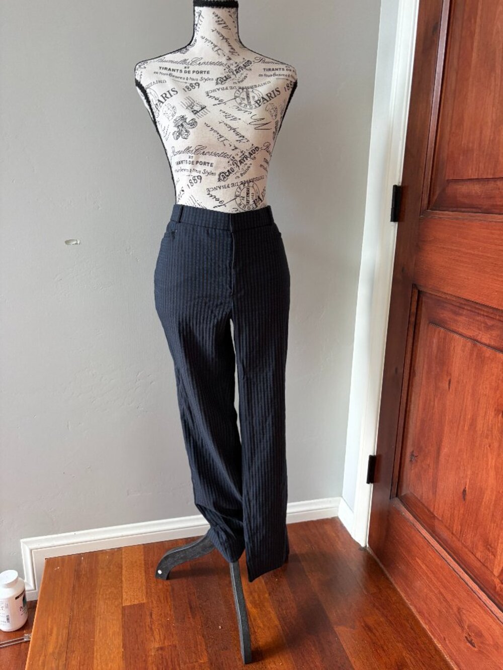 💙 Banana Republic Sloan Slim Ankle Pants | Navy & Black Stripe | Size 12